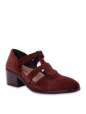 NAOT Authentic T-Strap Mary Jane Suede Pump in Cabernet Suede EU 38